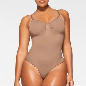 SKIMS Sculpting Bodysuit with snaps